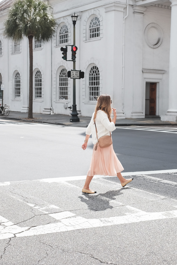 pleated midi skirt outfit 