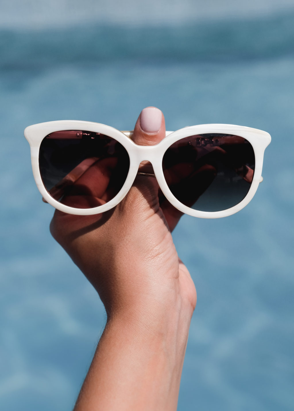 white sunglasses for summer 