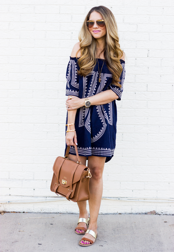 blue dress