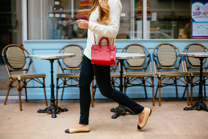 RED CROSSBODY