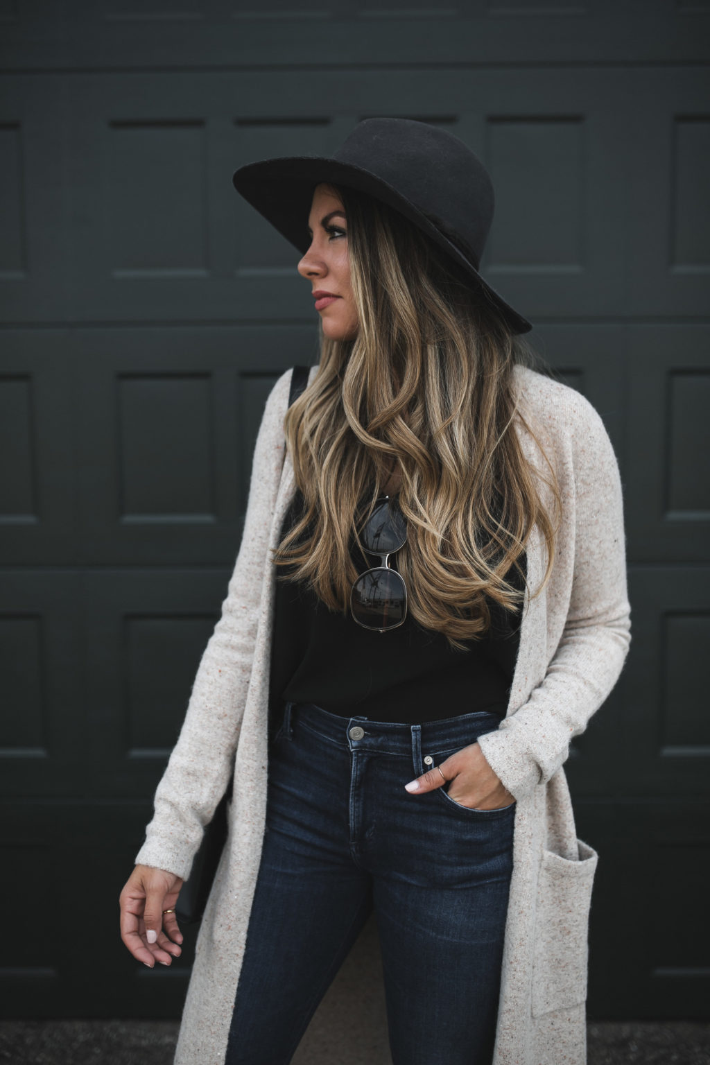 Long Cardigan Sweater and wide brim hat