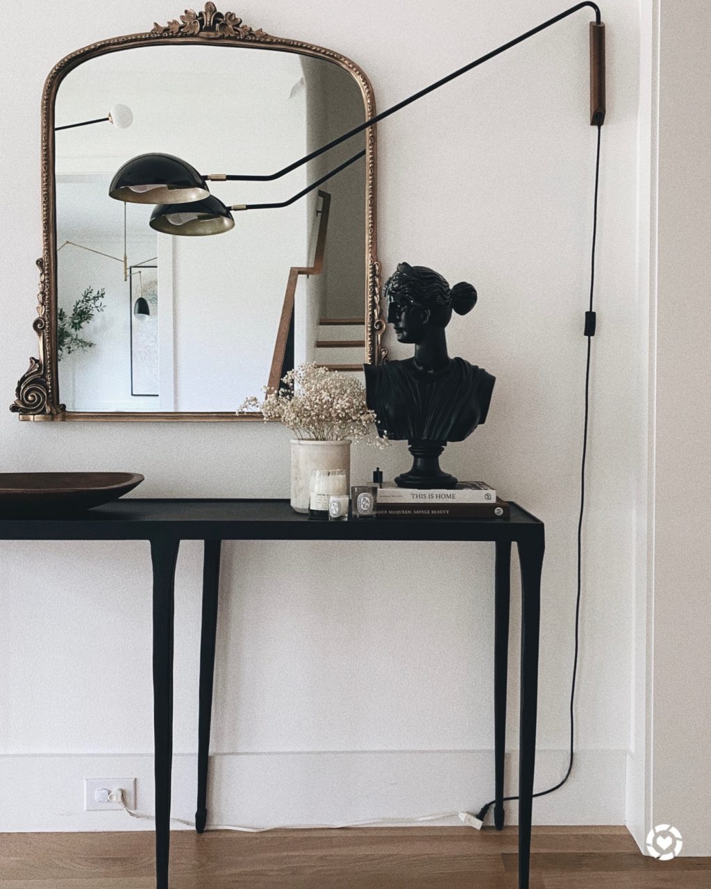 Black Entry Table