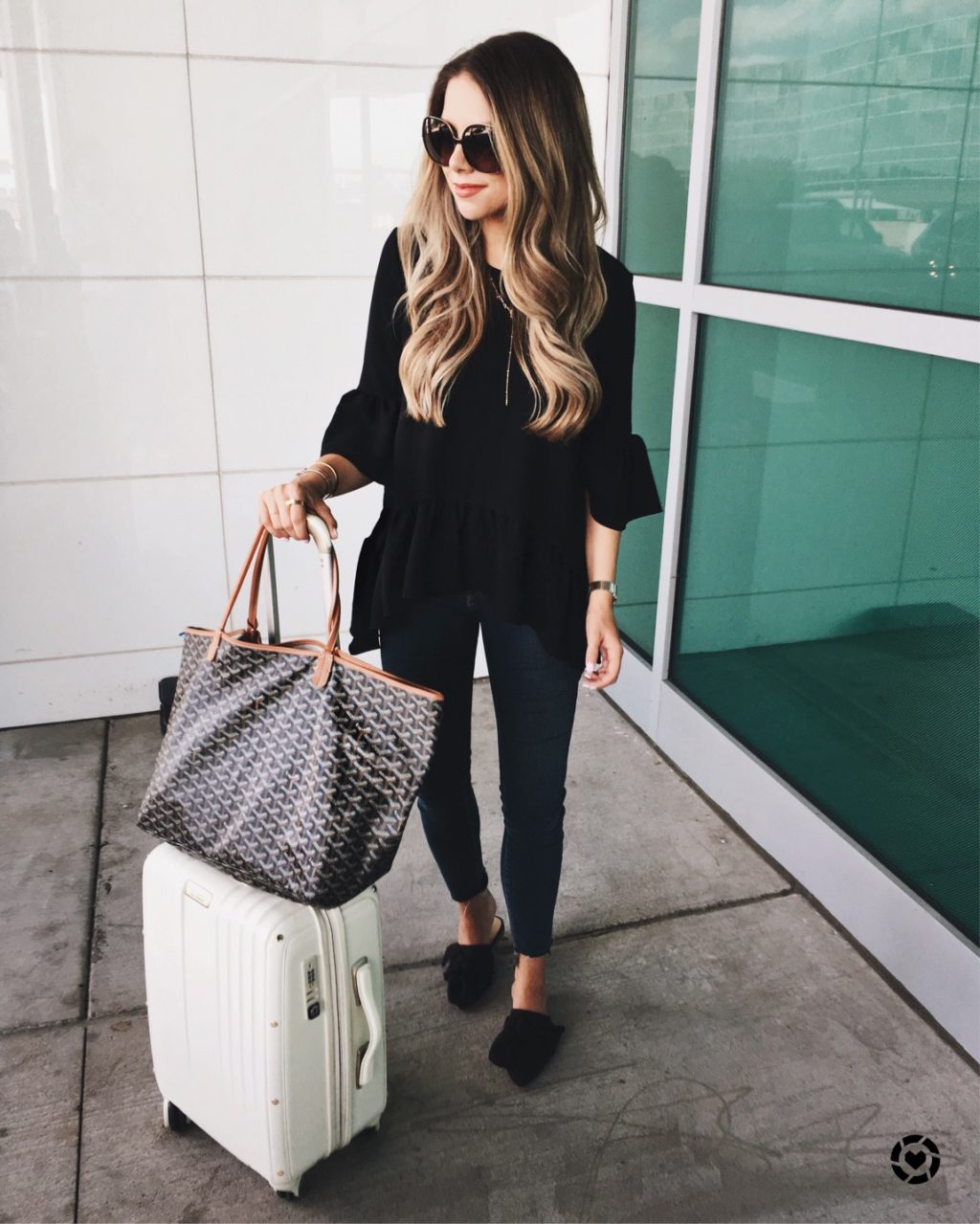 What to wear to the airport
