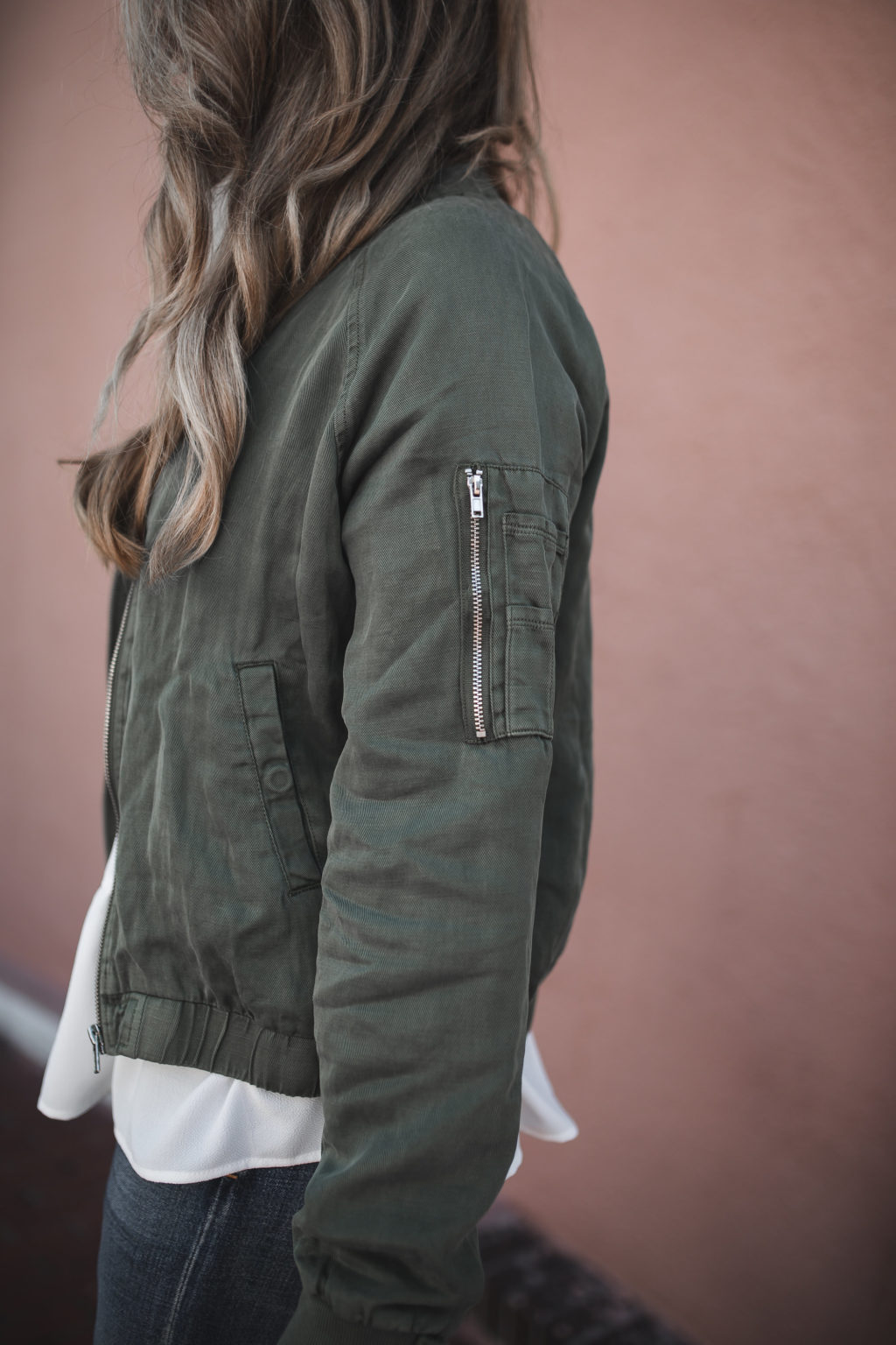 5 Ways to Style Your Army Green Jacket The Teacher Diva a Dallas