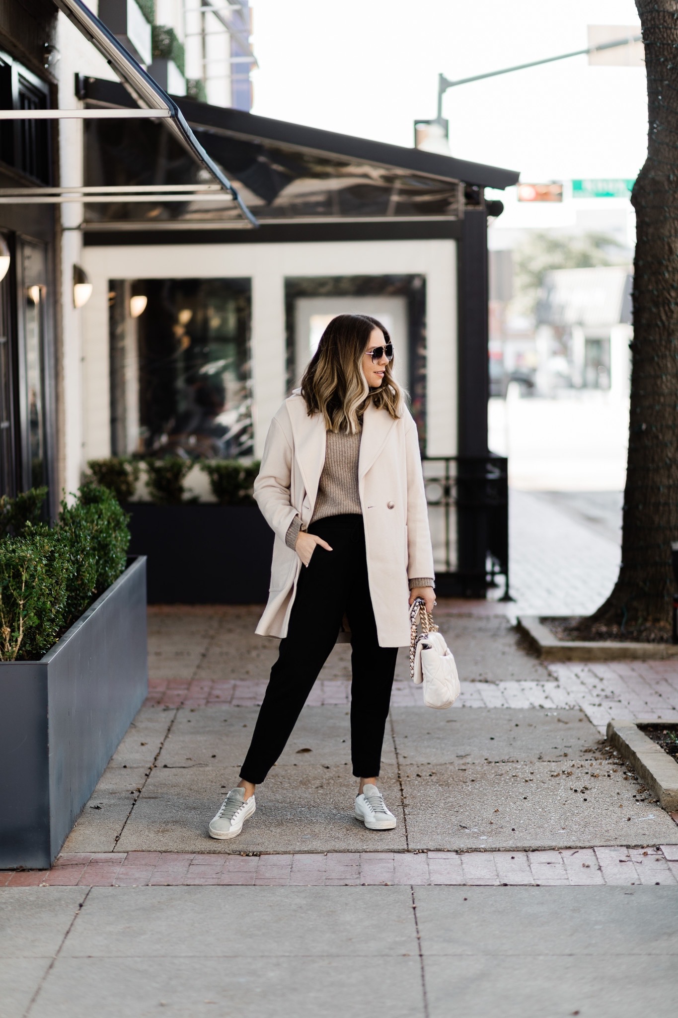 The Best Joggers on the Internet  The Teacher Diva: a Dallas Fashion Blog  featuring Beauty & Lifestyle