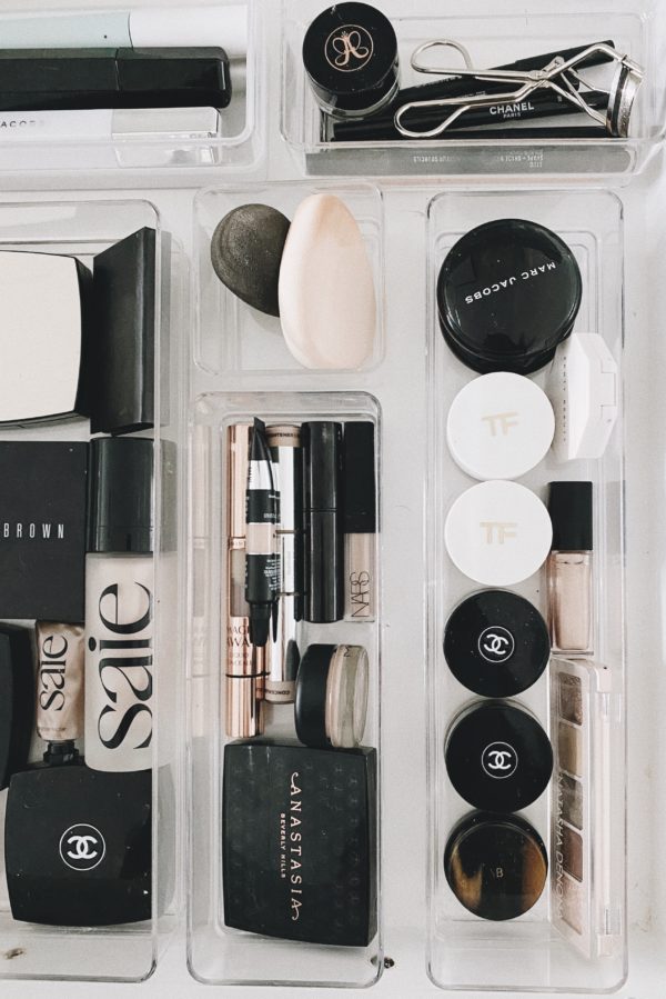 How I Organized My Makeup and Skincare Drawer | The Teacher Diva: a ...